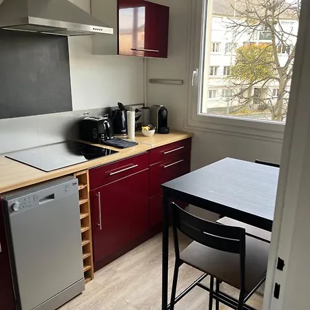 Cosy Avec Parking Apartmán